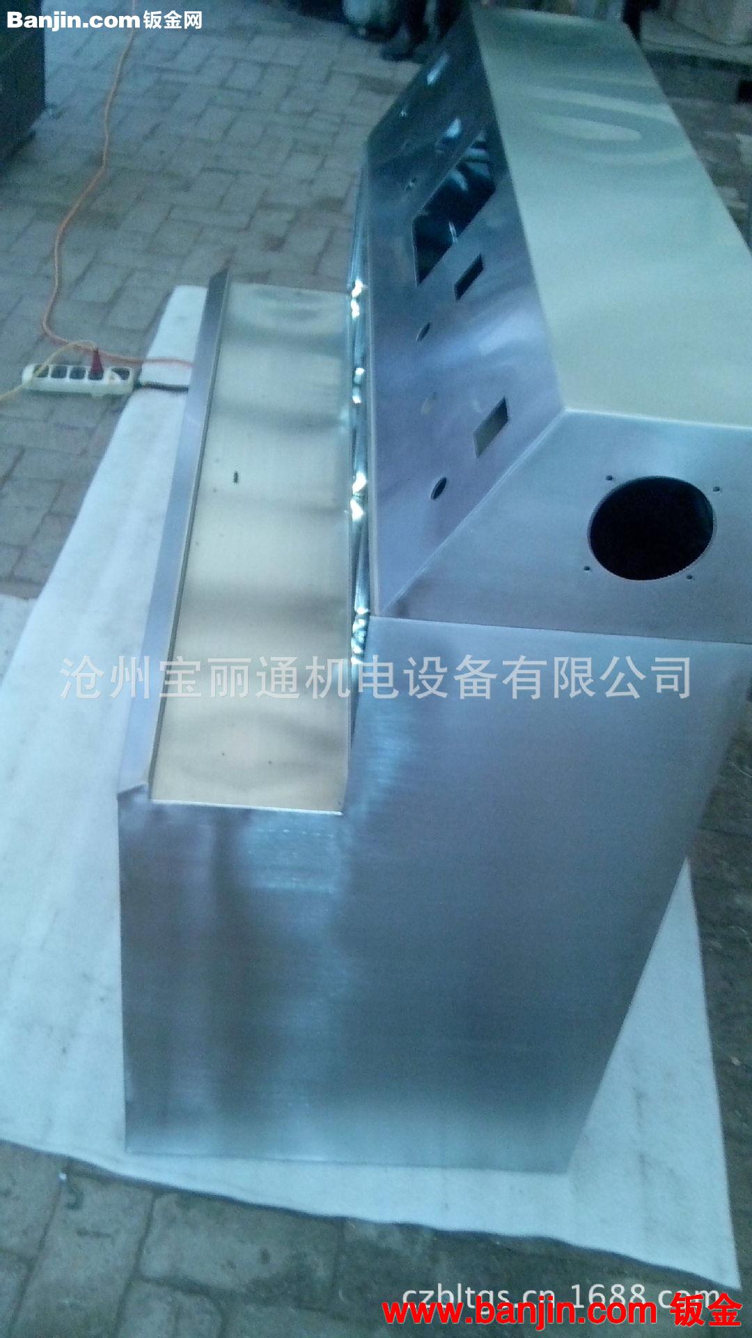 设计、制作包装机械设备外壳，可根据客户要求规格定制