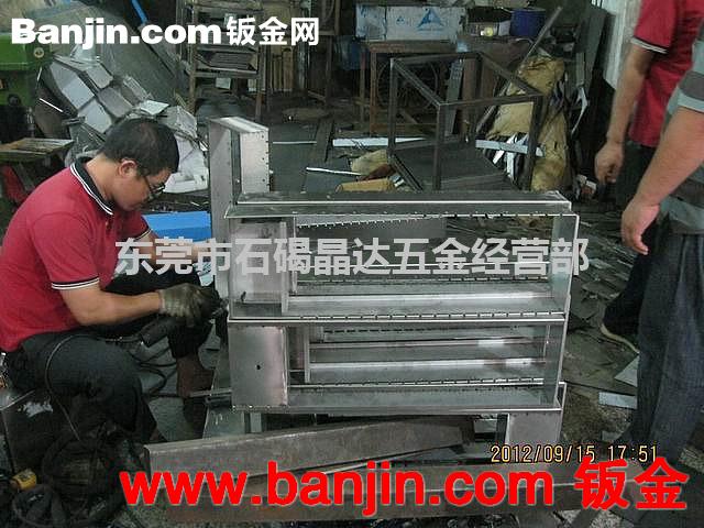 供应东莞数控钣金，电动烧烤炉，自动翻转烤烤炉，