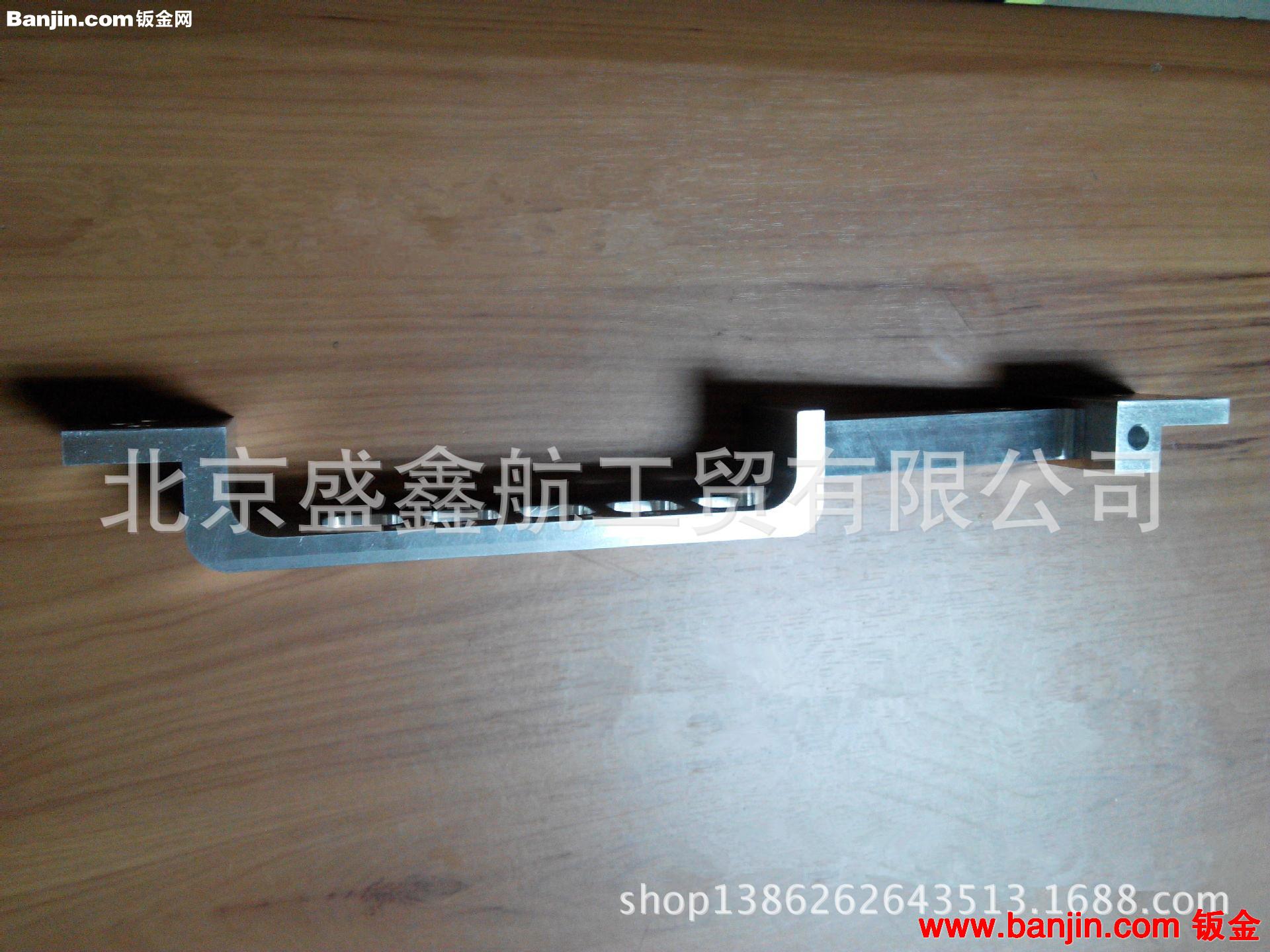 承接各种非标、钣金加工、机加工、CNC加工中心精加工