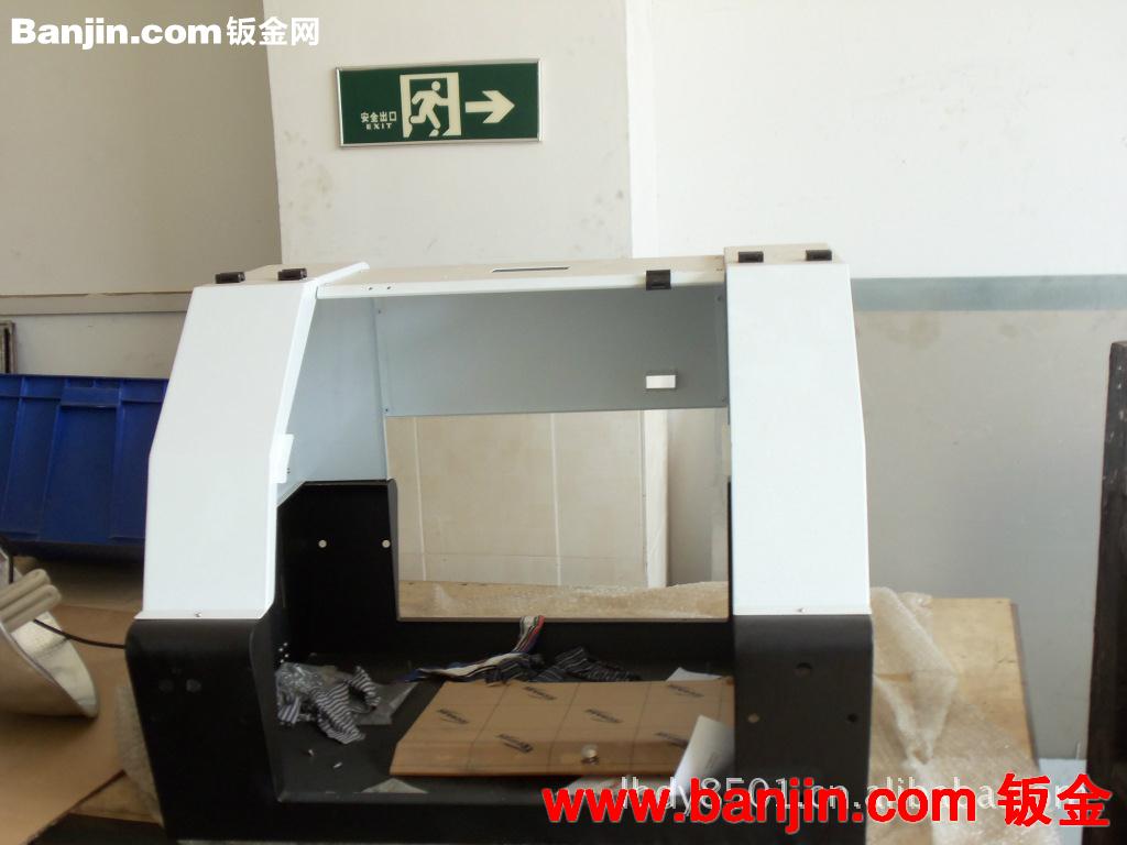 提供专业LED面板外壳五金件设计与加工生产