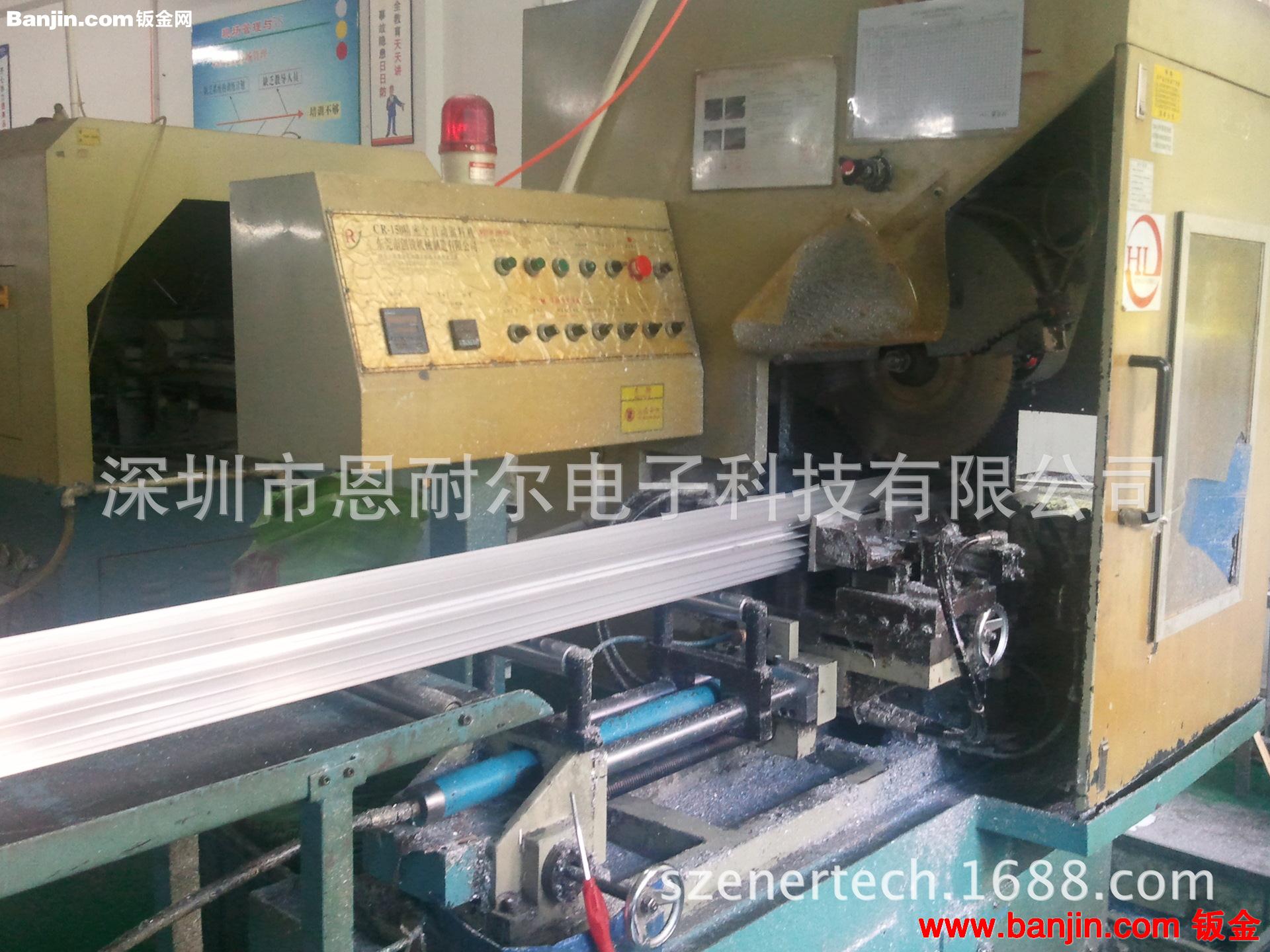 供应电子电器工业小型铝散热片 现货挤压散热模块 散热器专业厂家