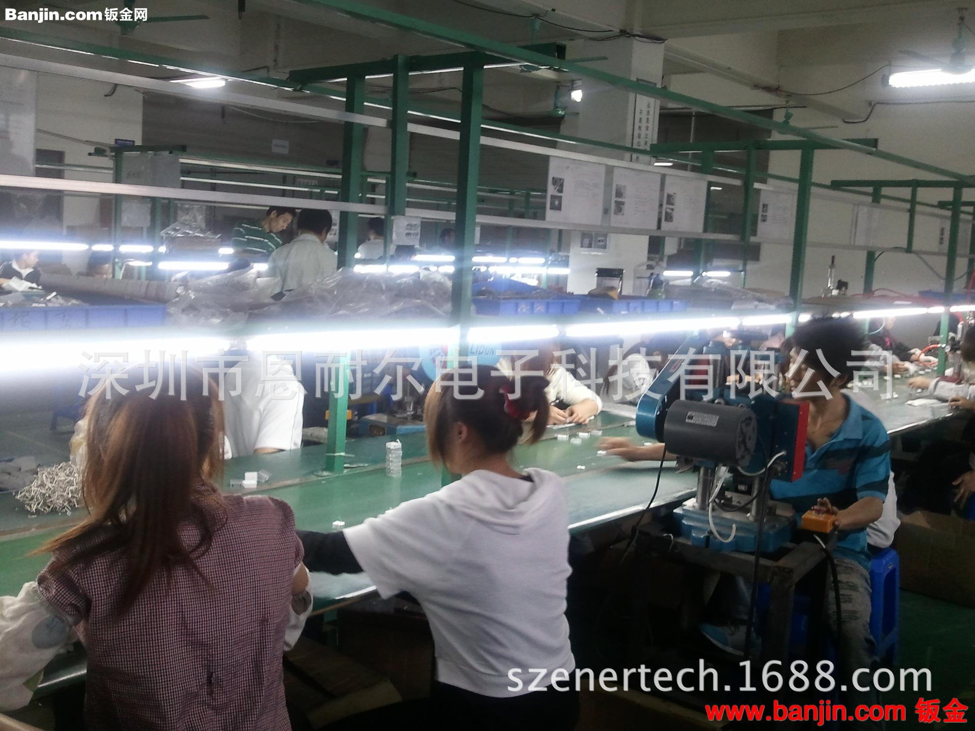 厂家生产电脑主板散热器，齿片焊接显卡散热器，铝合金散热器