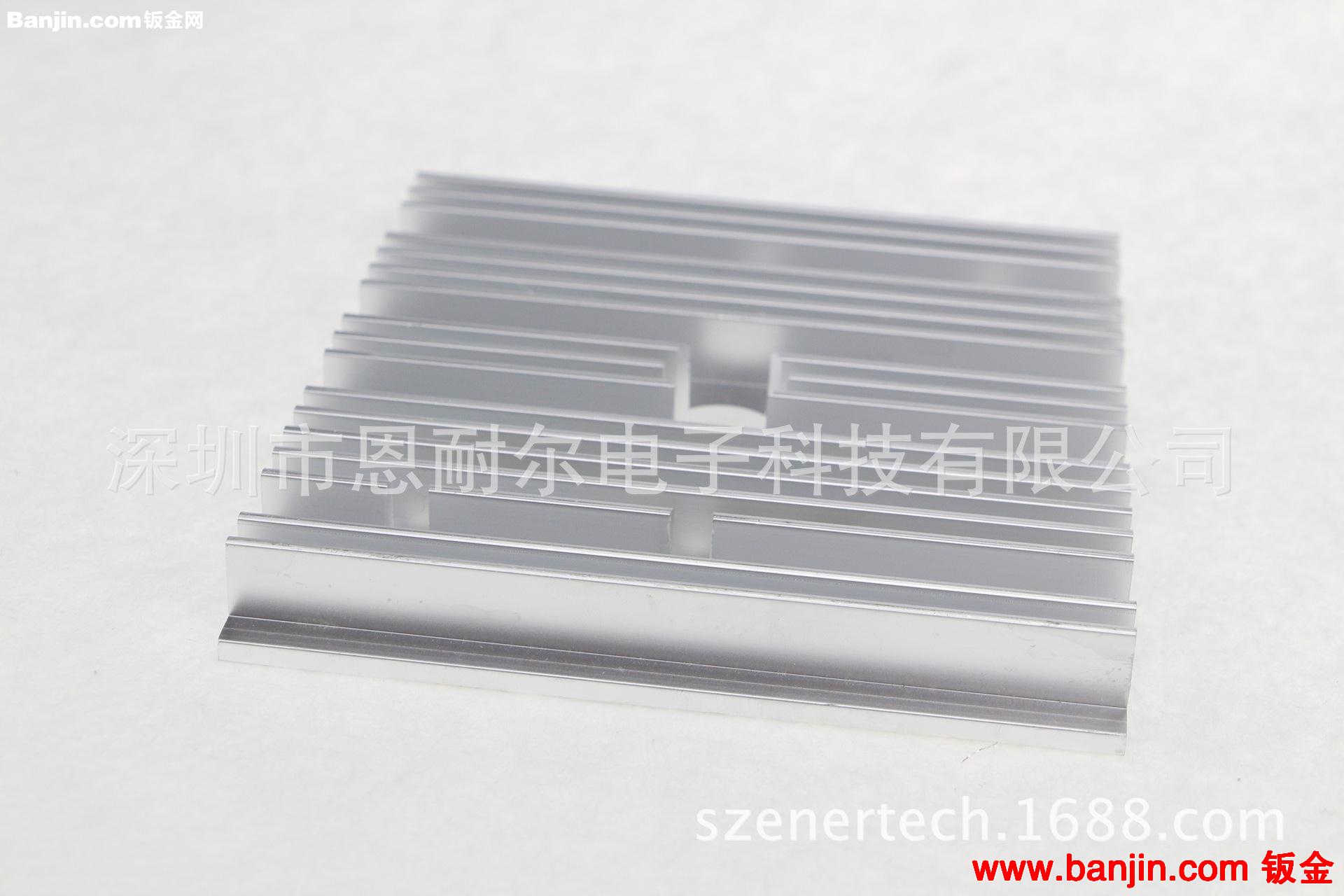 6063LED铝散热器，现货库存111*102*13MM散热器，电子散热片