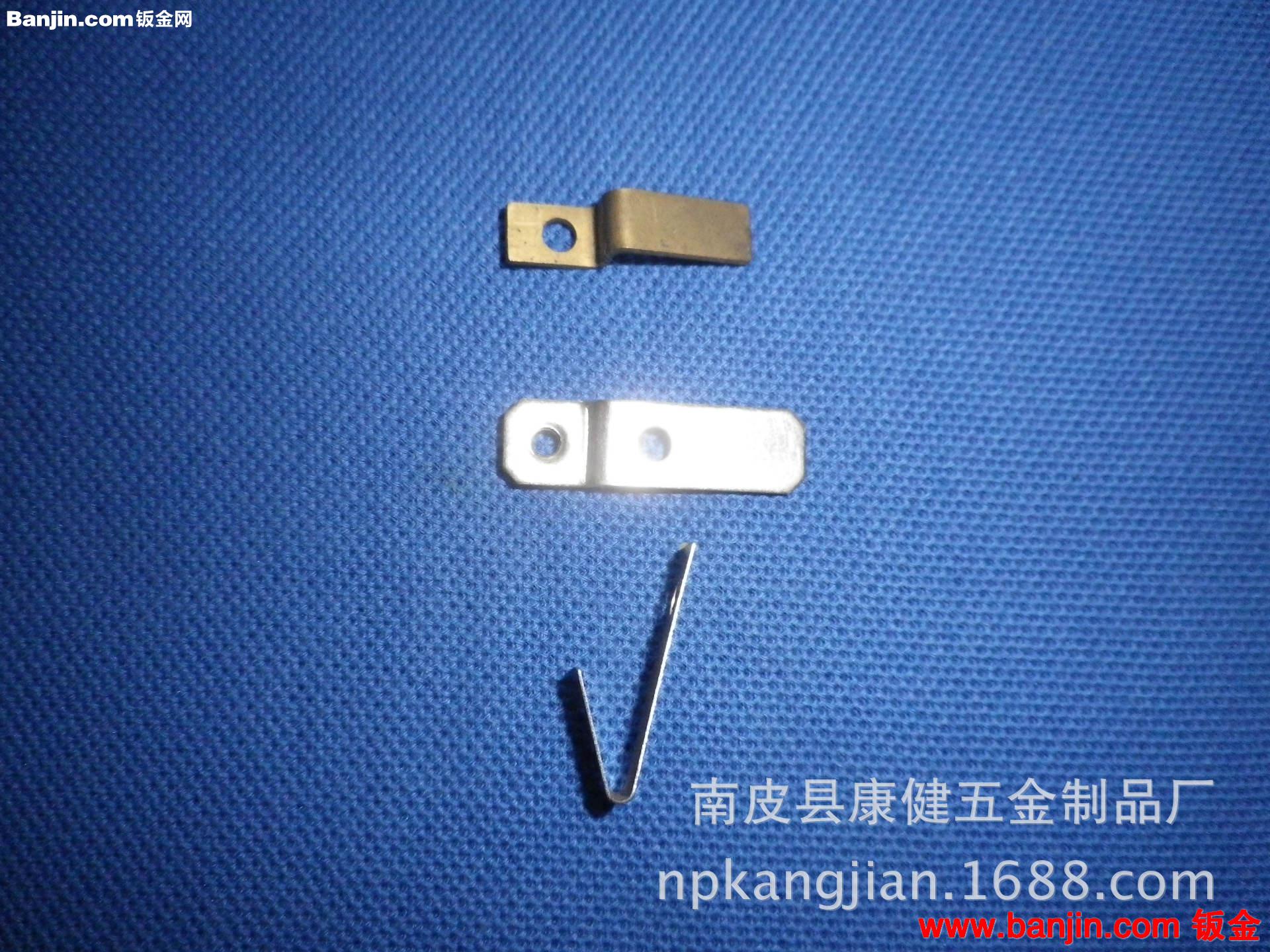 弹片冲压件加工厂，加工不锈钢弹片，带钢弹片，铍磷青铜弹片
