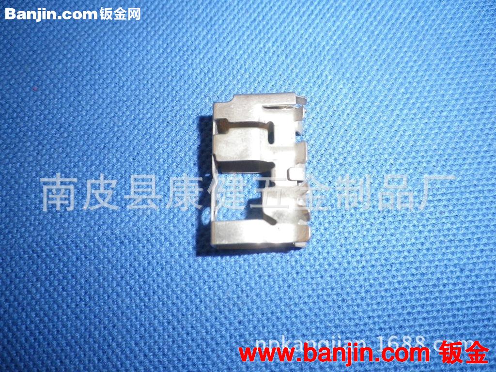 南皮康健冲压件加工厂，供应各种五金冲压件，拉伸件，汽车配件