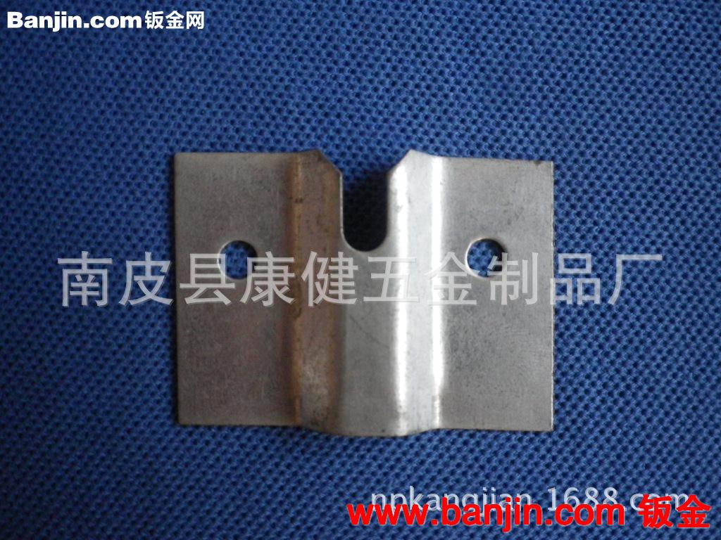 承接各种钣金加工，电脑机箱机柜不锈钢板金折弯加工