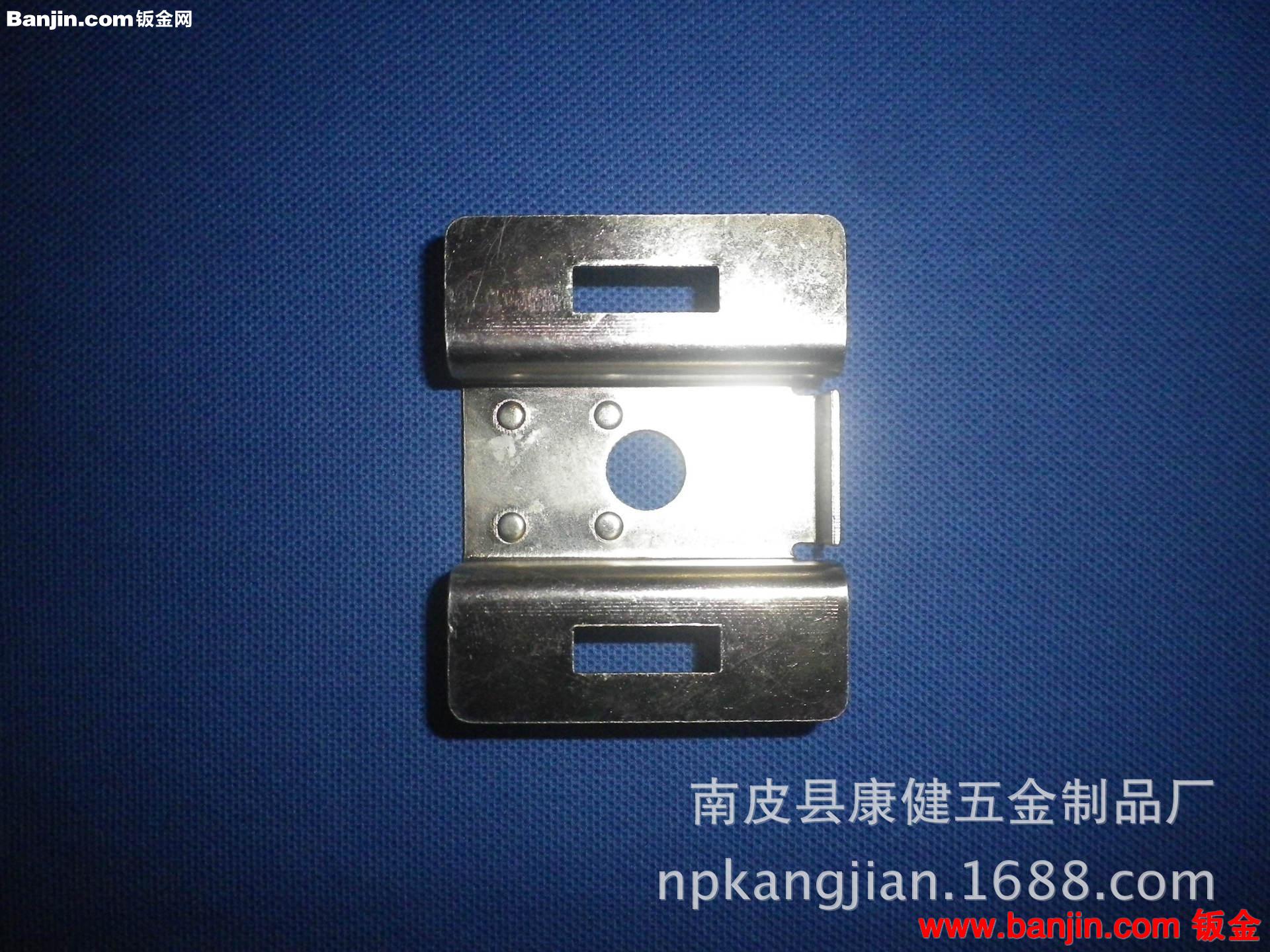 厂家专业生产冲压件，异形五金冲压加工，拉伸件，铁片冲压件