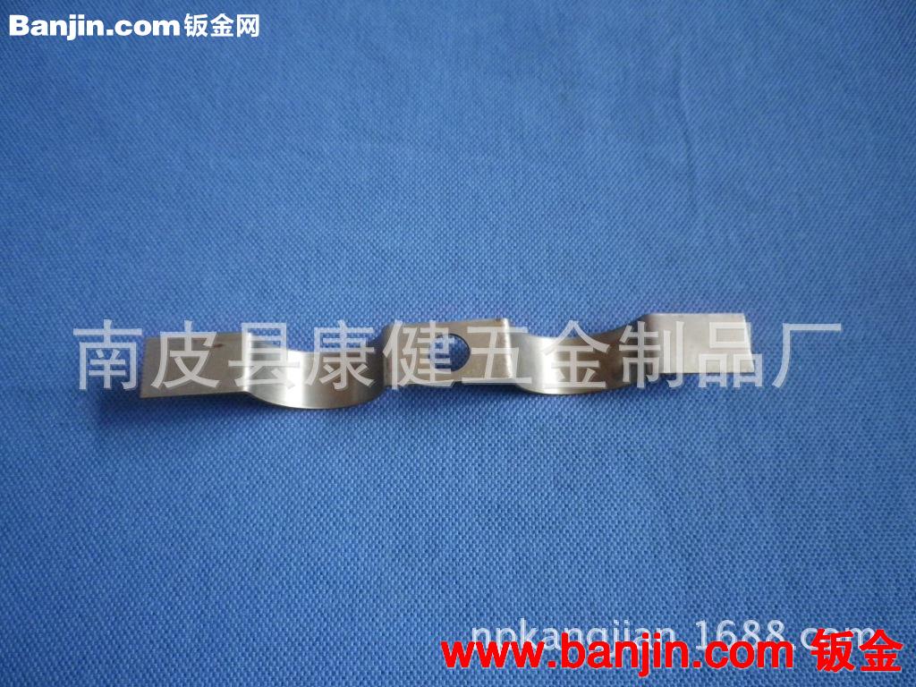 厂家大量供应，五金冲压件，弹片，触片冲压弹簧片, 冲压件