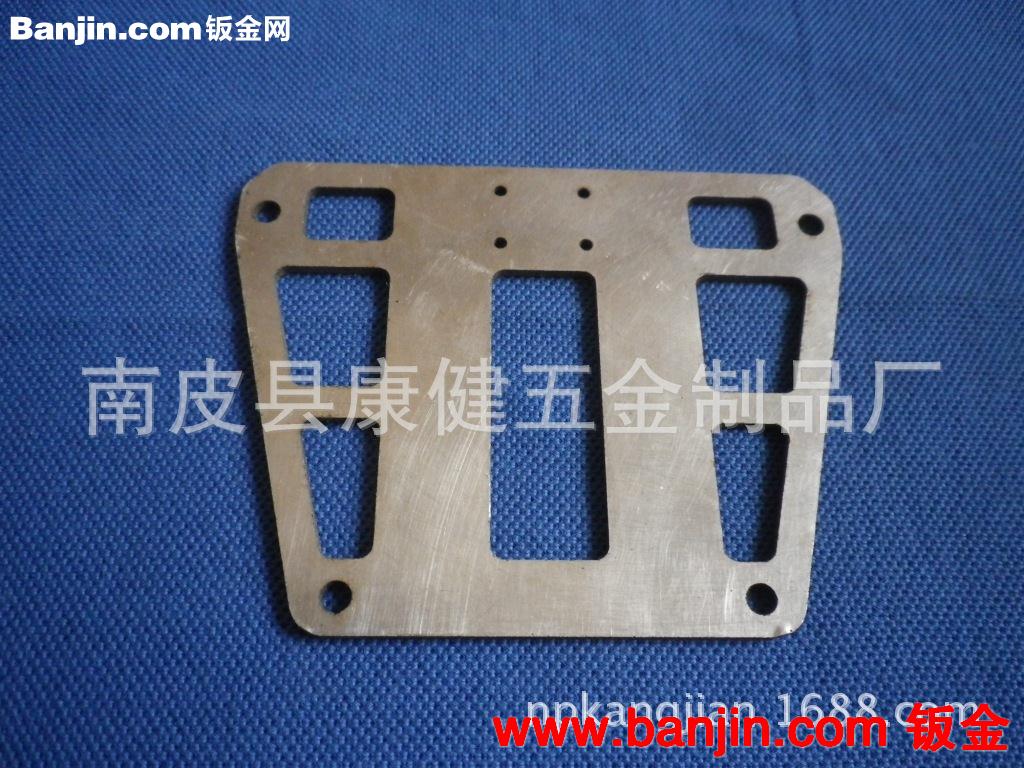厂家大量供应，五金冲压件，弹片，触片冲压弹簧片, 冲压件