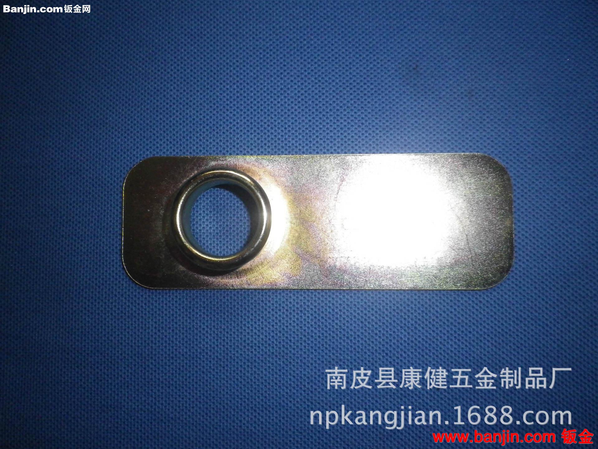 南皮冲压加工厂供应各种精密小五金冲压件制作弹片触片端子级进模