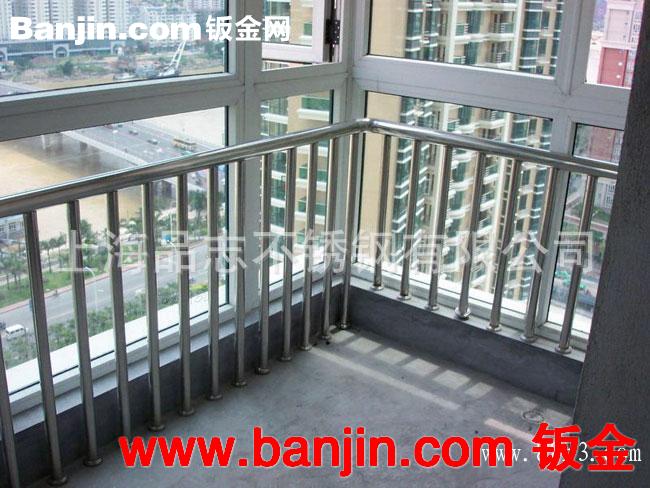 上海九星不锈钢栏杆  不锈钢楼梯立柱加工工程承包 欢迎来电咨询