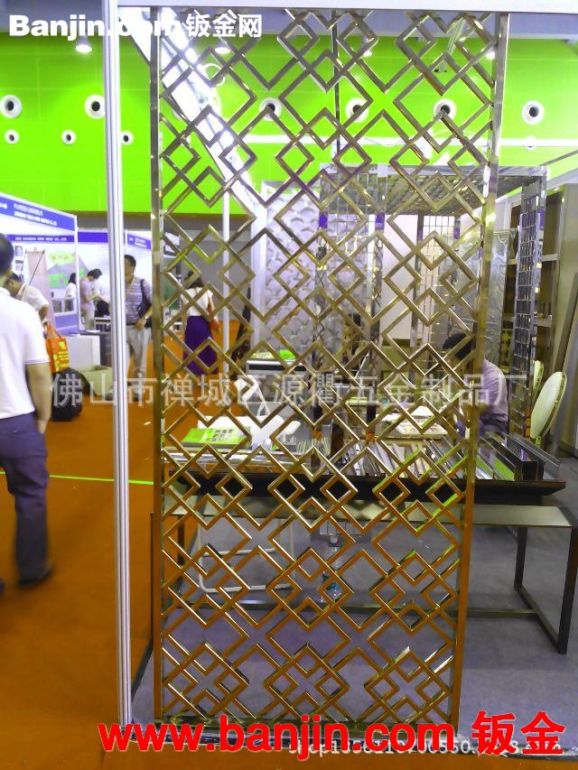热款 高品质钛金色时尚简约 不锈钢展示架 服装陈列精品 展示架
