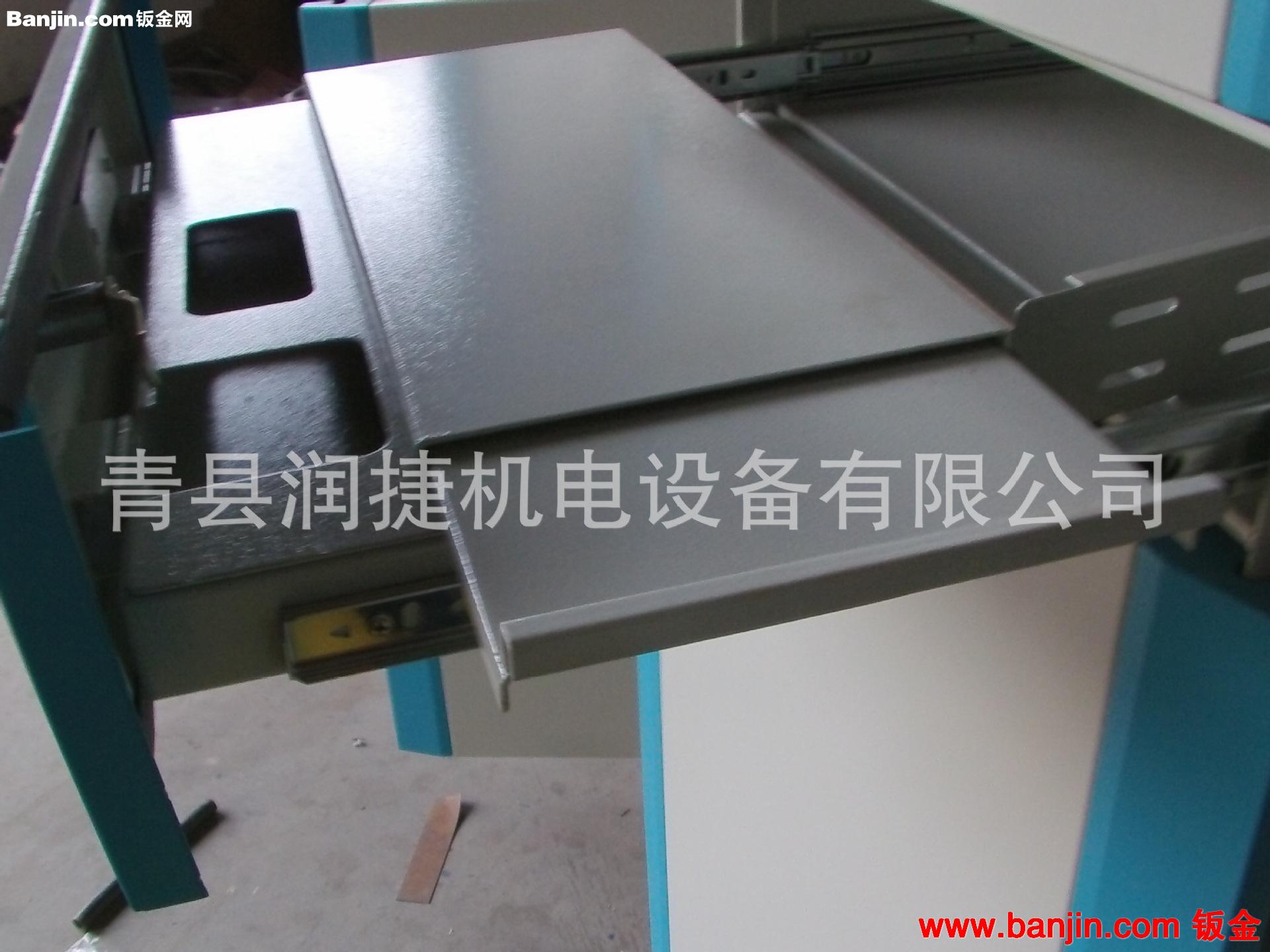 河北机柜厂 工业机房专用网络型电脑机柜 网络机柜加工