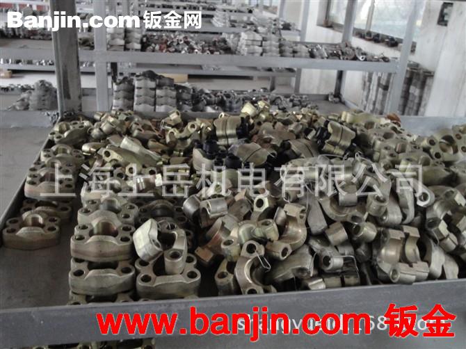 OEM圆形法兰管夹SAE高压油口方形法兰组件小批量加工异形压板