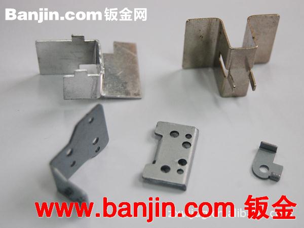 耳塞盖加工