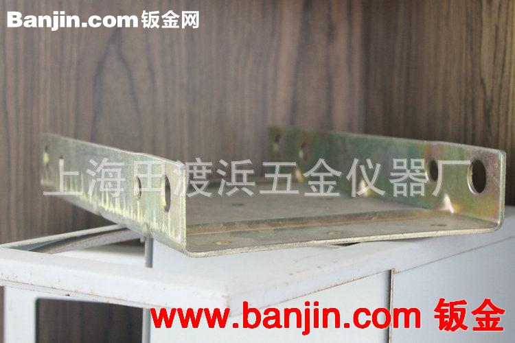厂家出售  散热片冲压件 建筑五金冲压件