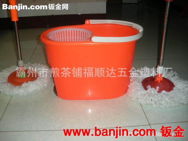 家居清洁用品批发手压式甩水拖把 免踩旋转拖把最新手压拖吧批发