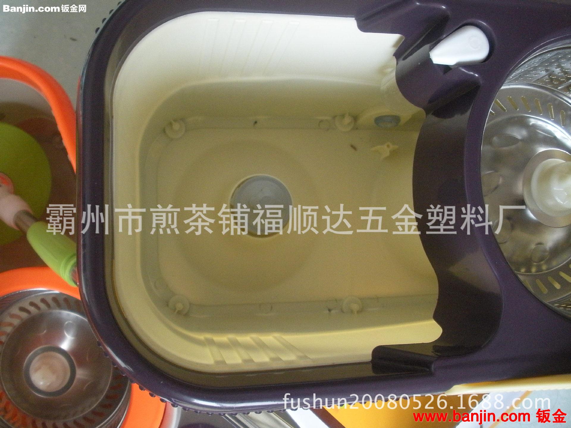 霸州厂家直销手压旋转甩水拖把最新款双色方桶