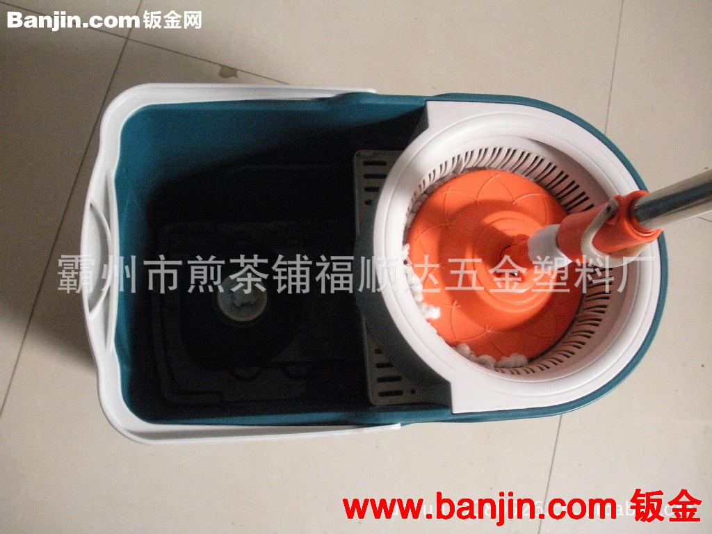 霸州厂家直销手压旋转甩水拖把最新款双色方桶