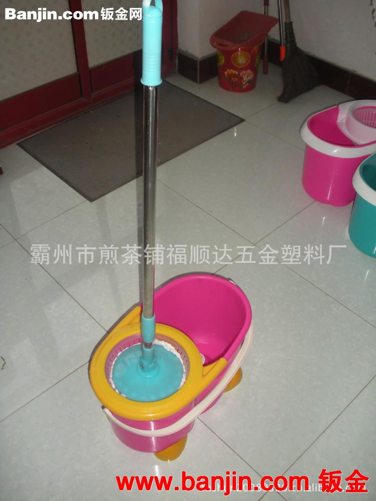 全新设计与众不同手压式旋转脱水拖把 好神拖把qq双桶双驱拖把