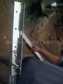 本厂供应汽车配件加工 金属件加工 塑料加工 车床加工,冲压加工