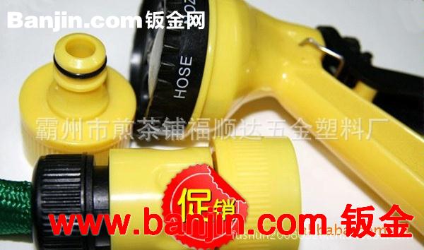 厂家热销新型5元塑料钓鱼凳 ，铁管椅子 塑料卡通折叠凳子