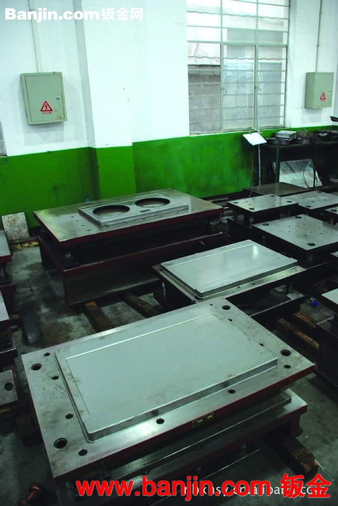 供应不锈钢拉深模具钣金模具