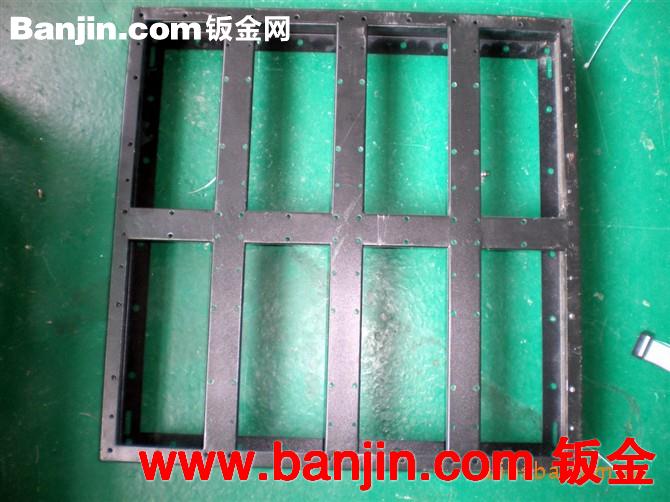 特价供应led箱体全彩、单色显示屏标准简易箱