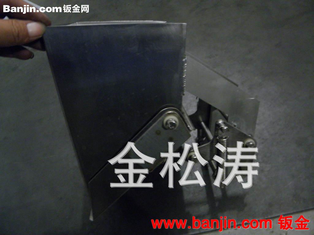 不锈钢承料斗，配开门结构