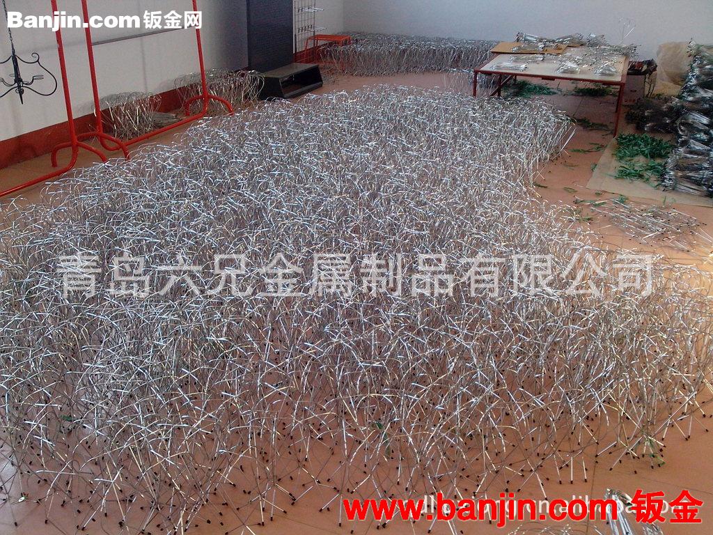 六兄批量生产假发支架，假发展示支架，铁丝镀铬展示架
