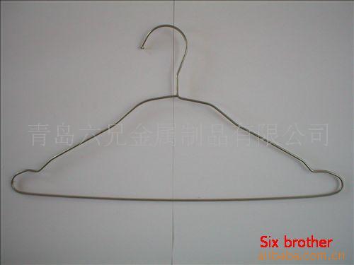 供应铁丝衣架，铁丝衣服架，衣服撑子，铁衣钩