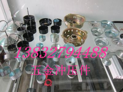 厂家供应高质量大型焊接件/折弯件/不锈钢冲压件