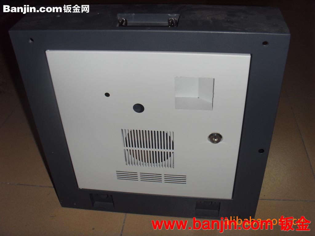 LED 箱体