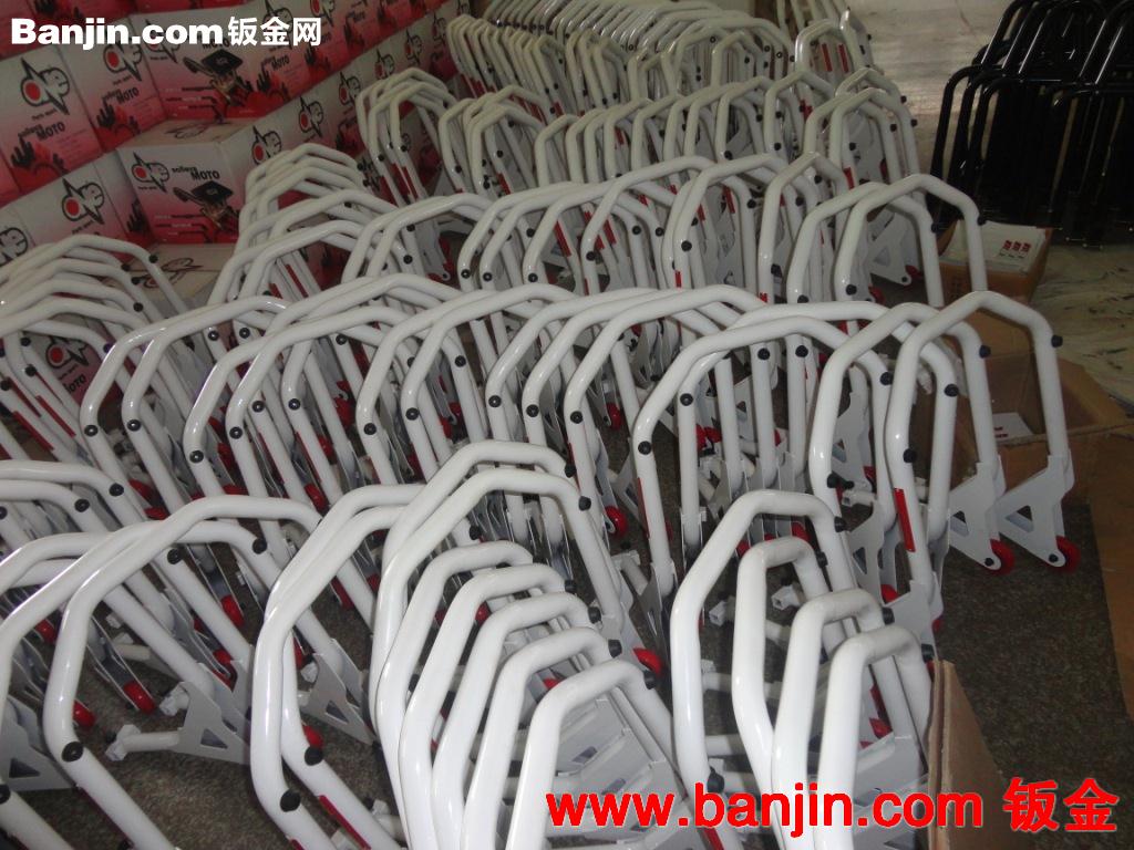 供应摩托车工具 摩托车支架 摩托车停放架 摩托车维修支架