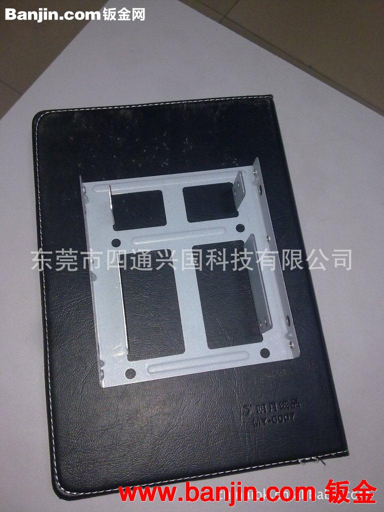 硬盘支架大量批发，可兼容3.5，2.5的硬盘安装，厂家直销