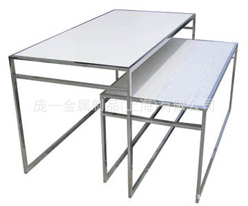 【专业定制】金属展示柜，商场道具，服装展示柜，不锈钢道具加工