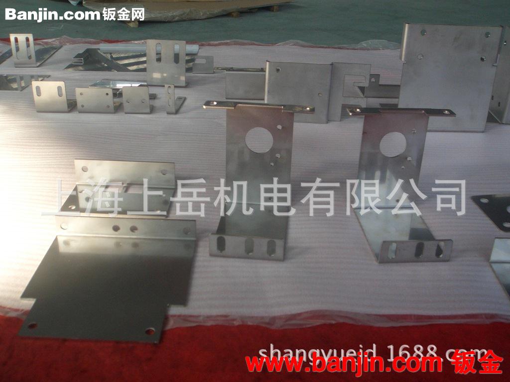 镀锌热轧板钣金异形折弯翻边焊接汽摩配件中小件冲压成型切割铆接