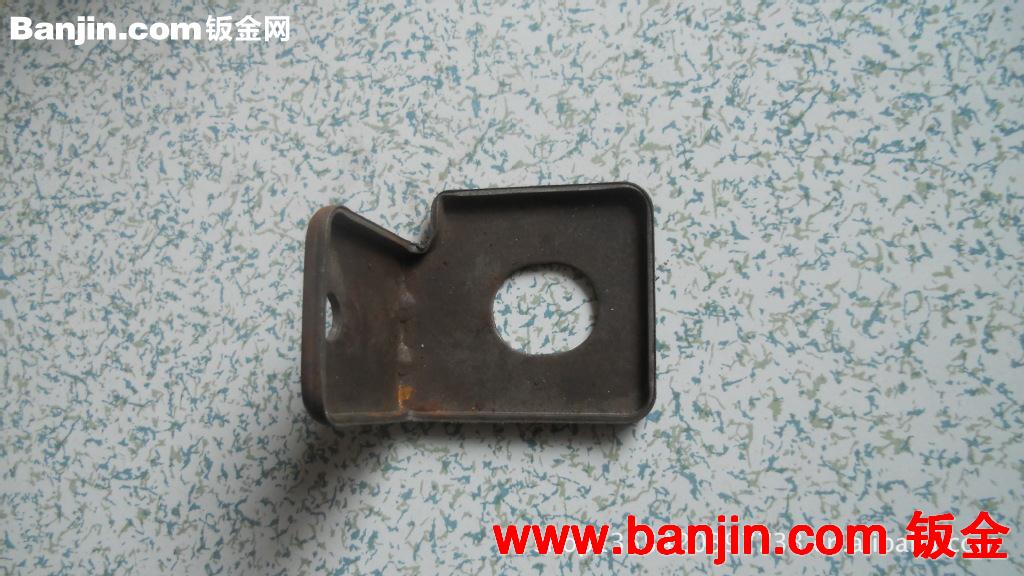 专业厂家提供汽车配件透镜圈 汽车配件加工