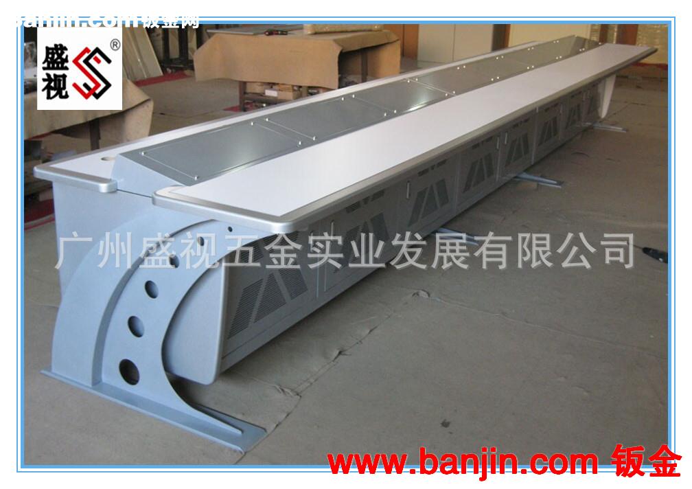 供应大型监控操作台 电脑监控台 工厂式品牌直销 价格有优惠