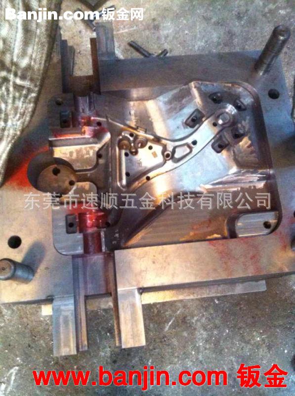 厂家提供 精密小型汽摩配件加工 优质冲压汽摩配件加工