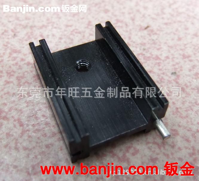 低价订做暖气片 散热器 铝型材 金属弹片 冲压件 车床件