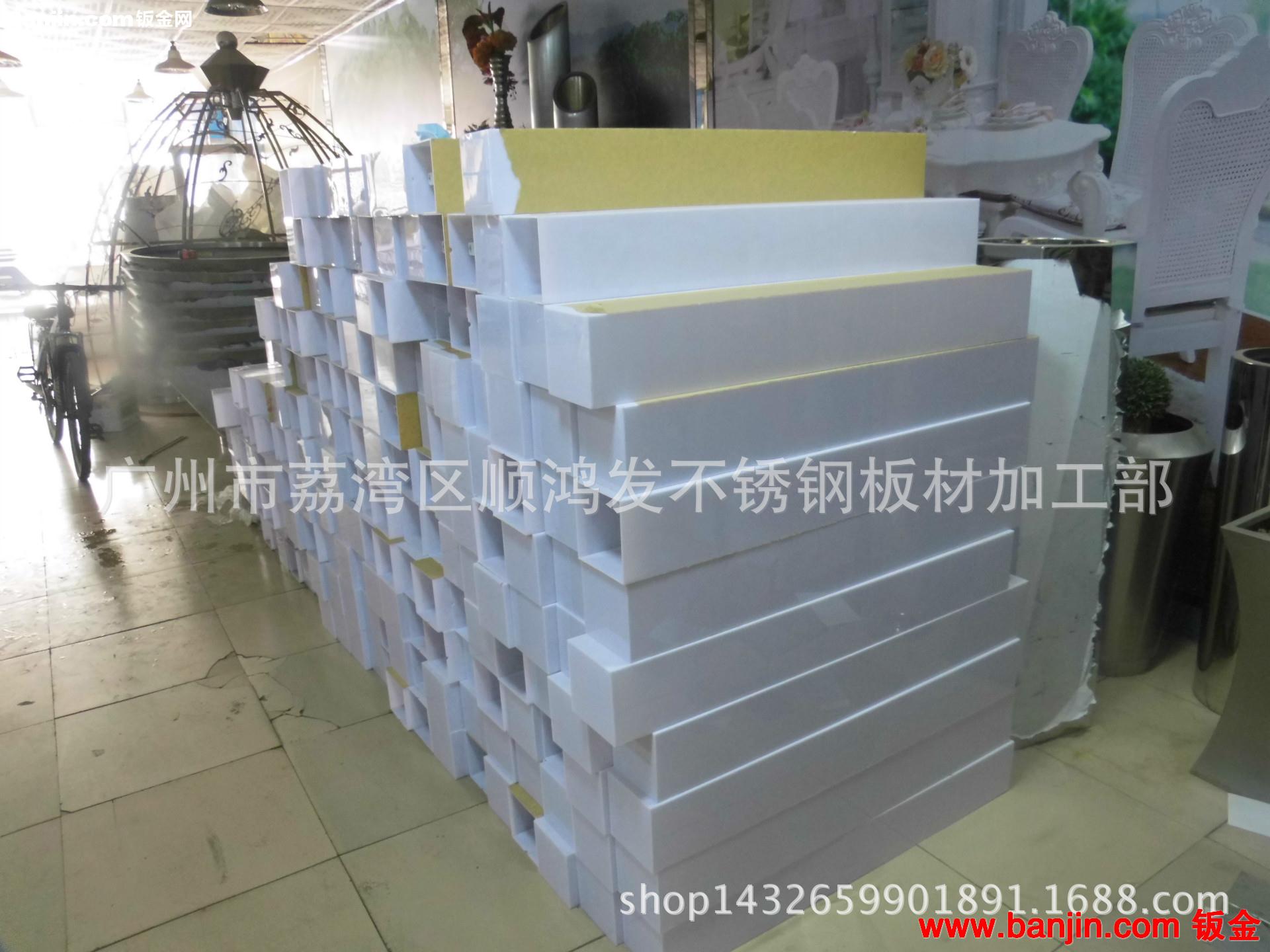 加工不锈钢古铜灯箱，不锈钢灯具，不锈钢灯箱，欢迎来图订做