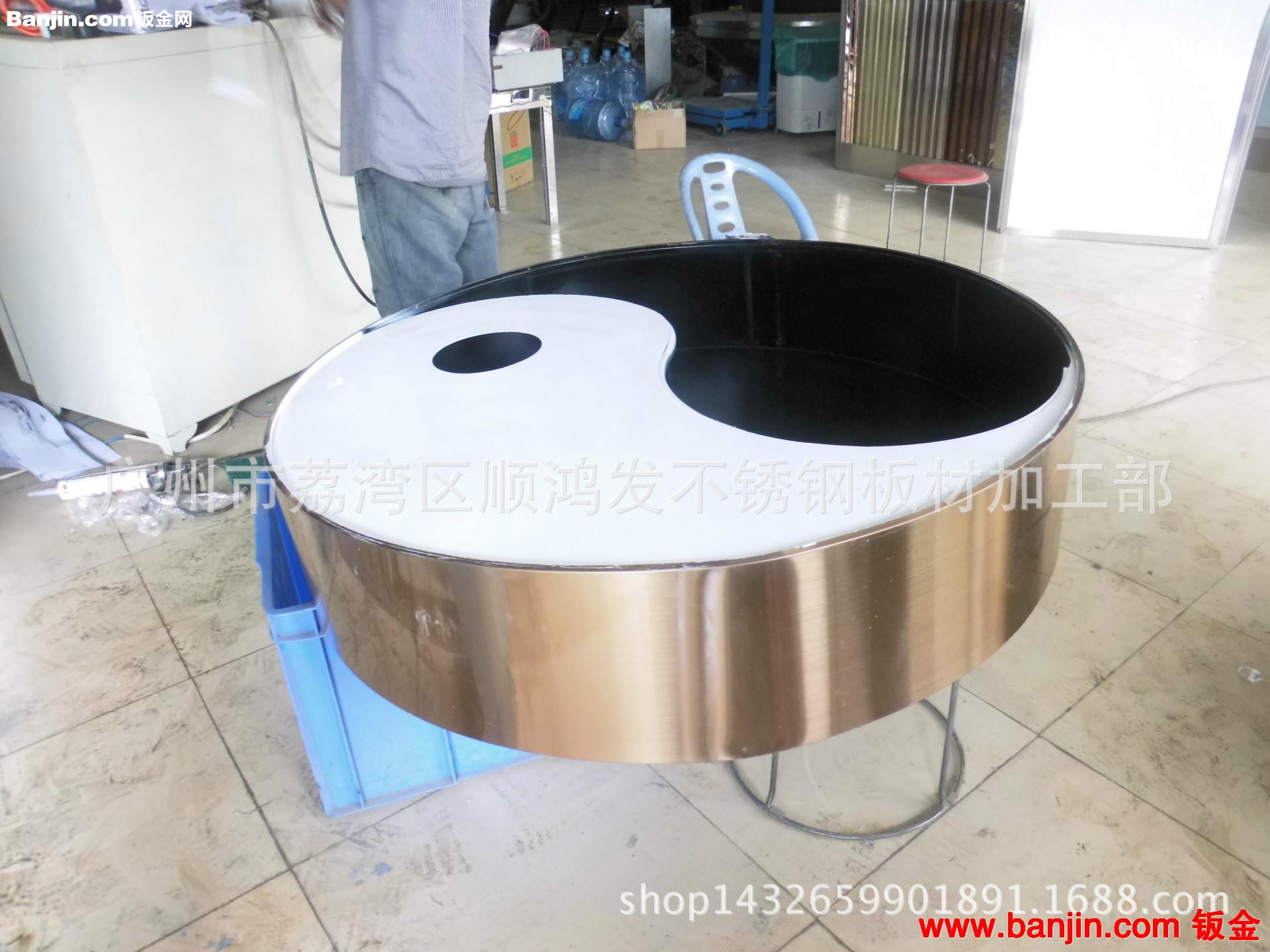 加工定制各式造型不锈钢雕塑装饰品，雕塑摆件，挂件，厂家直销