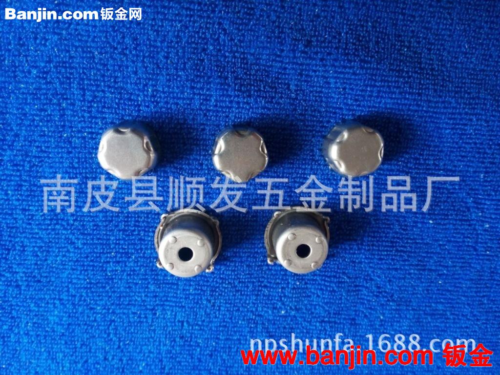 厂家直销汽车零部件不锈钢拉伸件各种金属制品保质保量价格低！