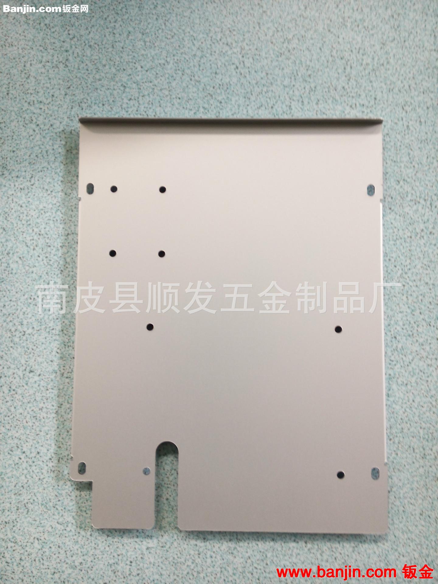 我司常年大量供应各种饰品配件各种五金制品质优价廉欢迎订购