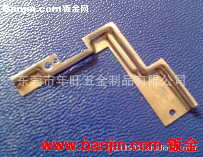 订做点烟器弹片,点烟器五金冲压配件，金属冲压折弯焊接配件