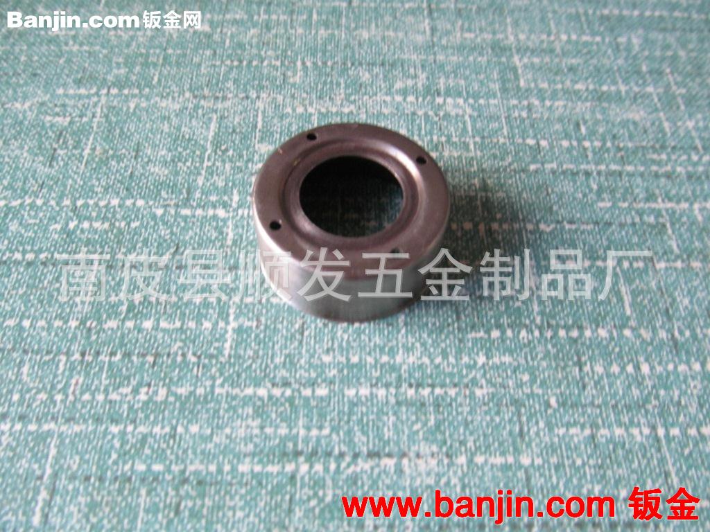 我司常年大量供应各种饰品配件各种五金制品质优价廉欢迎订购