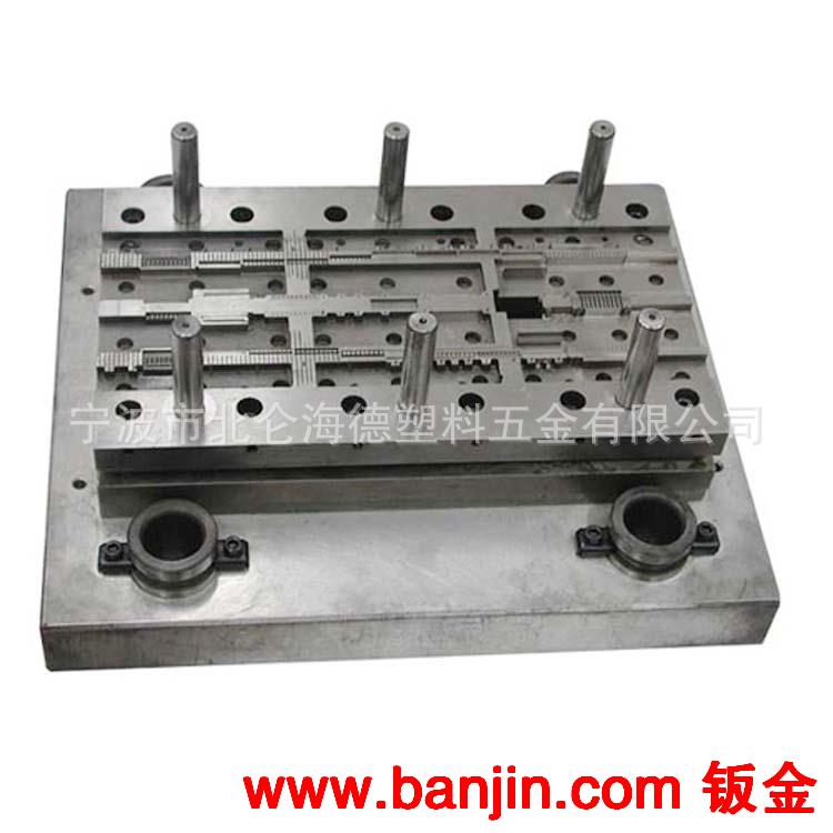 供应高质量的塑料模具 注塑模具/日用品电器模具/汽车模具