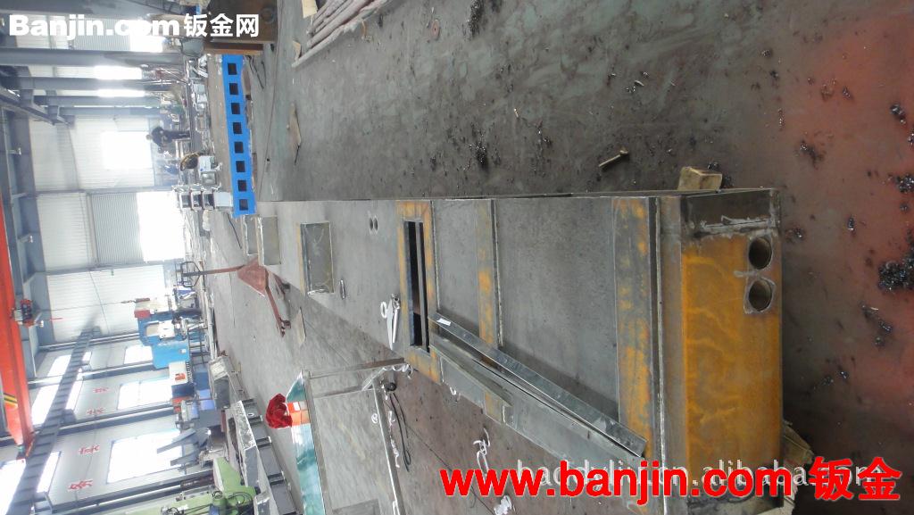 南京江宁工厂专业钣金加工,焊接加工,生产各类非标/标准塑机底座