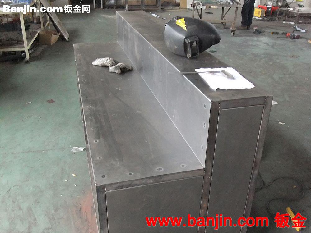 南京江宁工厂专业钣金加工,焊接加工,制造各类非标/标准操作台